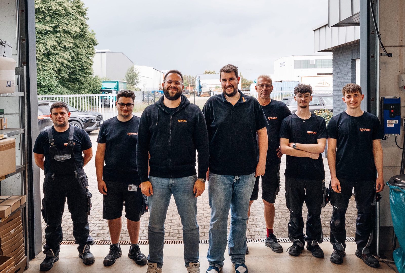 ROLAND Teamfoto für die Karriereseite